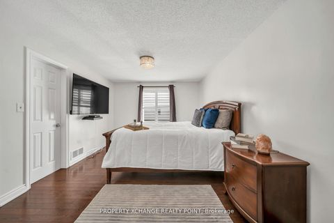 Photo 17 at 12 Waverly Street S, Vanier, Oshawa