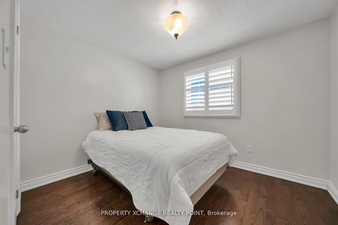 Photo 25 at 12 Waverly Street S, Vanier, Oshawa