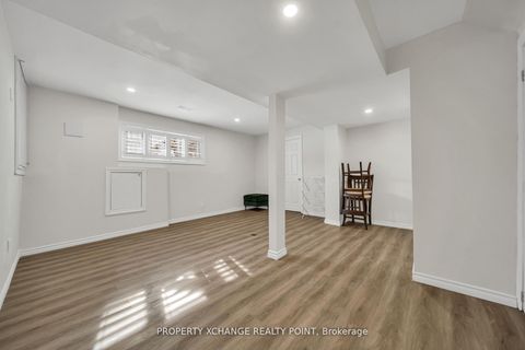 Photo 32 at 12 Waverly Street S, Vanier, Oshawa