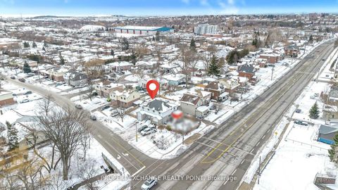 Photo 38 at 12 Waverly Street S, Vanier, Oshawa