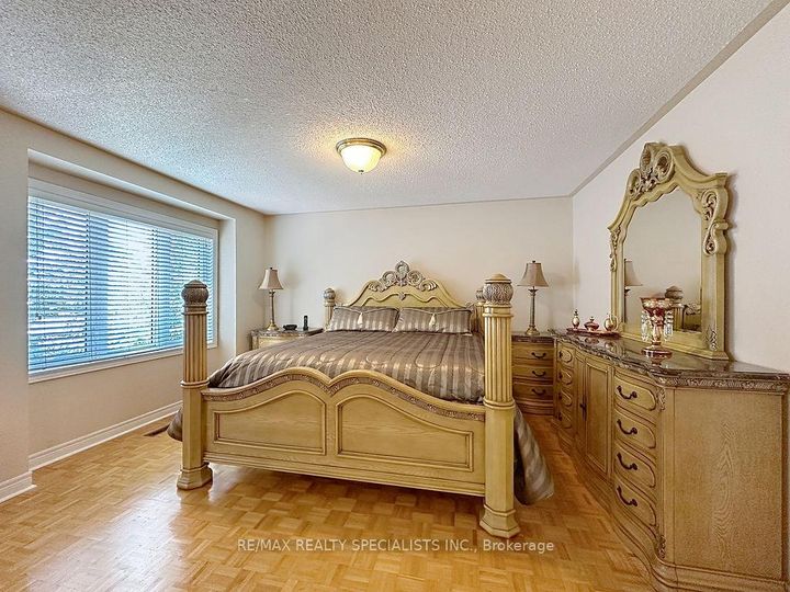 Photo 19 at 9 Siesta Court, Wellington, Brampton