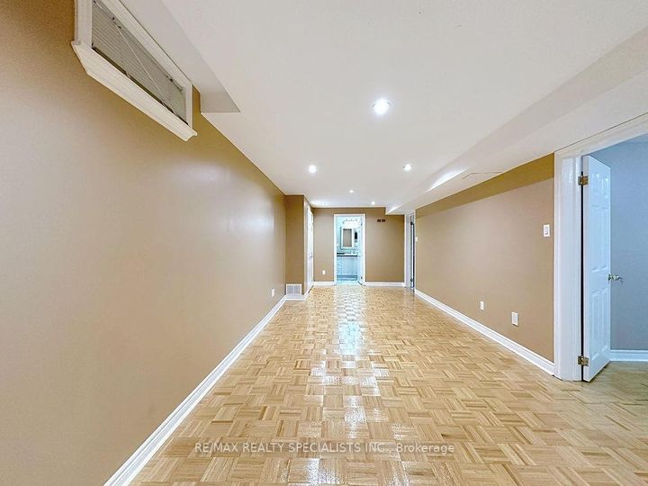 Photo 42 at 9 Siesta Court, Wellington, Brampton