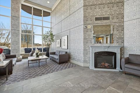 Photo 5 at 903 - 2 Toronto Street, City Centre, Barrie