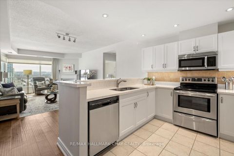 Photo 13 at 903 - 2 Toronto Street, City Centre, Barrie