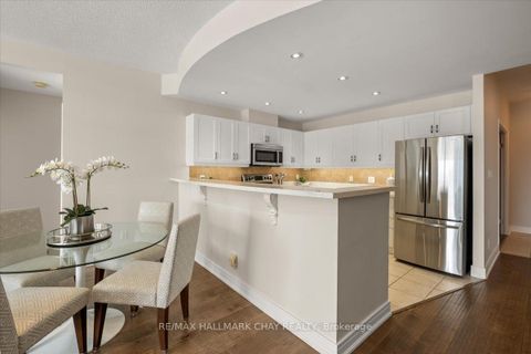 Photo 17 at 903 - 2 Toronto Street, City Centre, Barrie