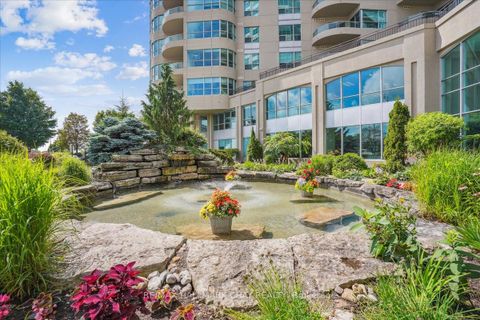 Photo 42 at 903 - 2 Toronto Street, City Centre, Barrie