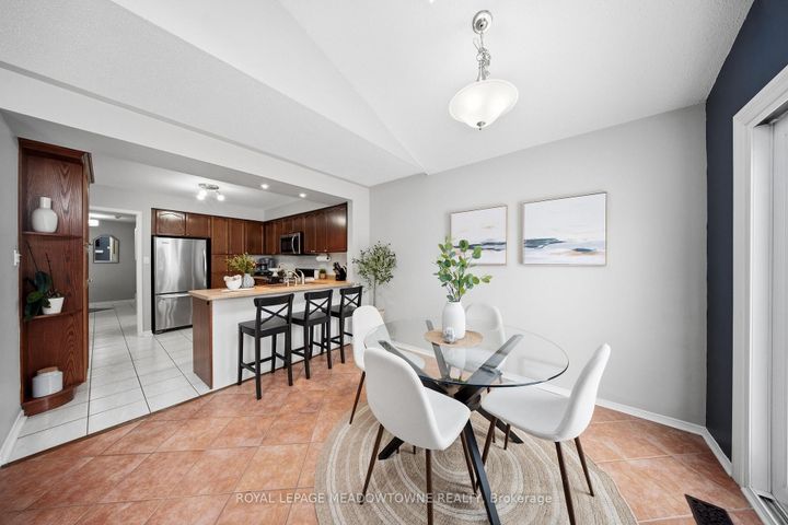 Photo 16 at 163 Eaton Street, Georgetown, Halton Hills