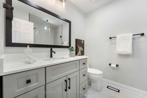 Photo 22 at 912 Delgado Drive, East Credit, Mississauga