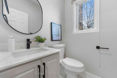 Photo 25 at 912 Delgado Drive, East Credit, Mississauga