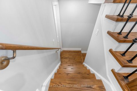 Photo 26 at 912 Delgado Drive, East Credit, Mississauga