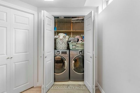 Photo 33 at 912 Delgado Drive, East Credit, Mississauga