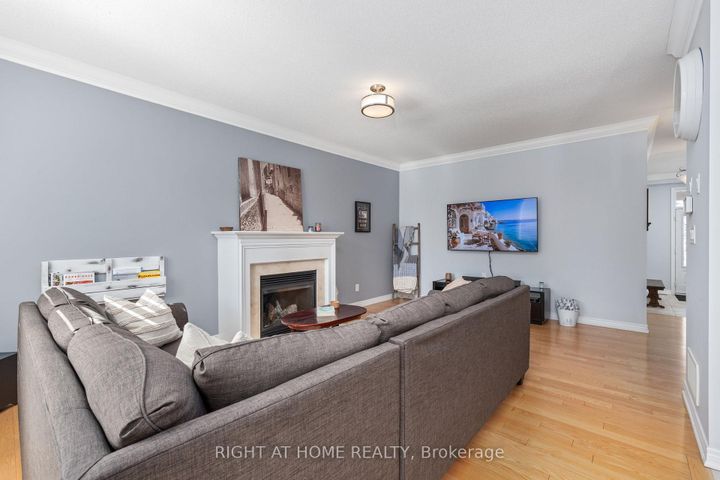 Photo 12 at 2230 Kwinter Road, WM Westmount, Oakville