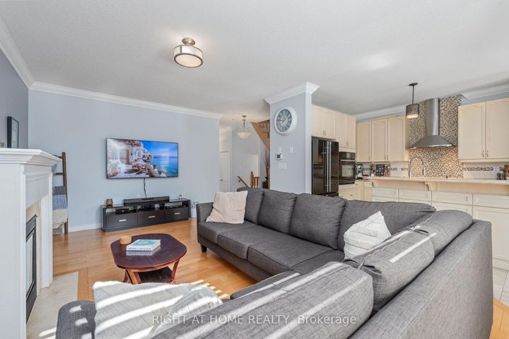 Photo 14 at 2230 Kwinter Road, WM Westmount, Oakville