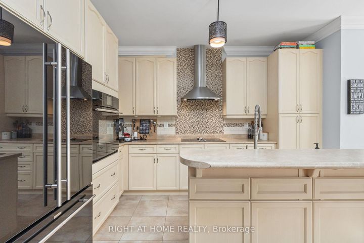 Photo 16 at 2230 Kwinter Road, WM Westmount, Oakville