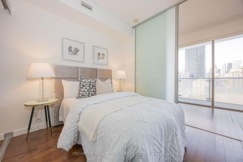 Photo 12 at 601 - 70 Distillery Lane, Waterfront Communities C8, Toronto