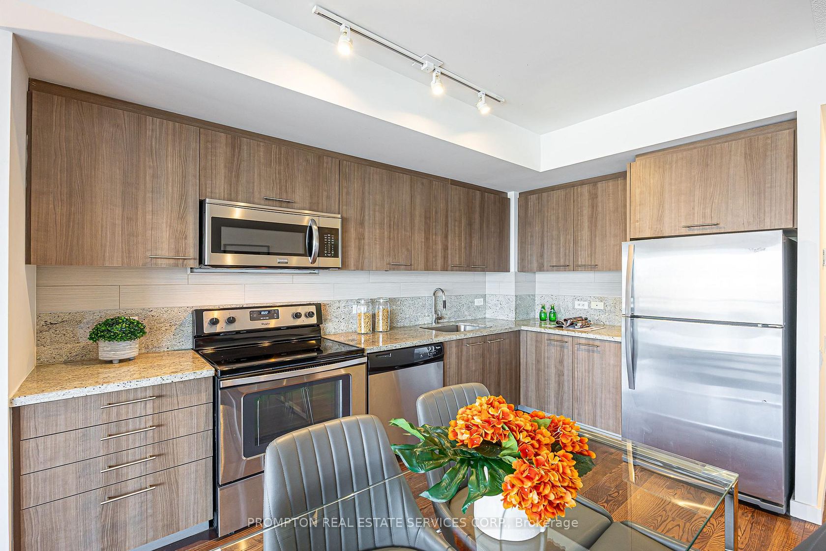 601 - 70 Distillery Lane, Waterfront Communities C8, Toronto 