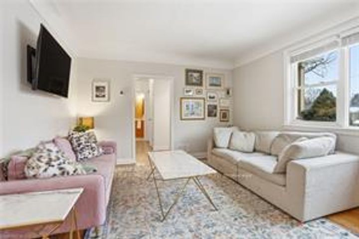 Photo 9 at 59 Oakley Crescent, Ancaster, Hamilton