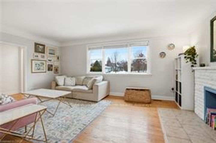 Photo 10 at 59 Oakley Crescent, Ancaster, Hamilton