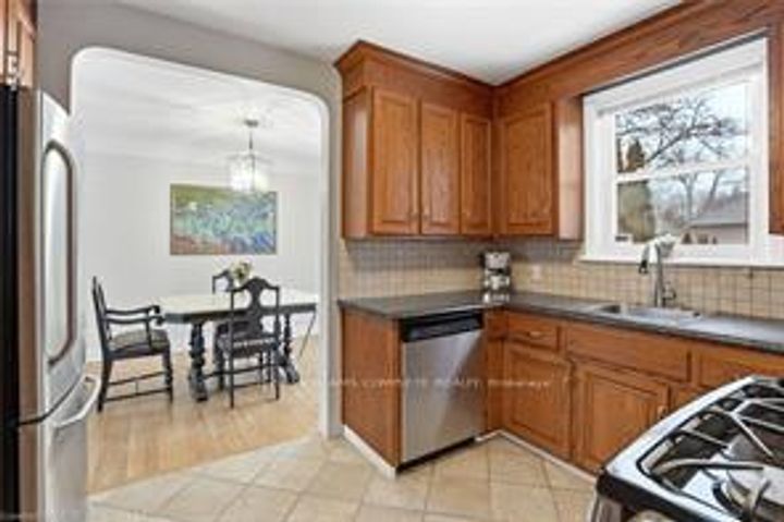 Photo 17 at 59 Oakley Crescent, Ancaster, Hamilton