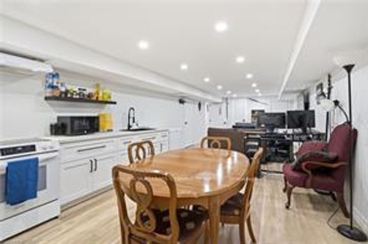 Photo 30 at 59 Oakley Crescent, Ancaster, Hamilton