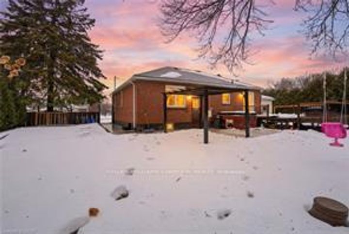 Photo 34 at 59 Oakley Crescent, Ancaster, Hamilton