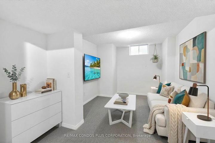 Photo 19 at 62 - 2945 Thomas Street, Central Erin Mills, Mississauga