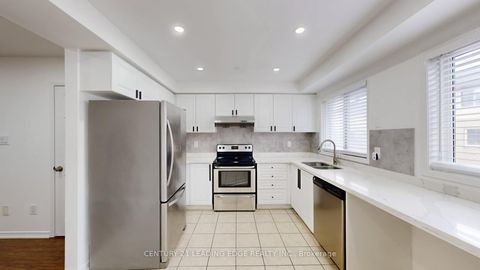 Photo 4 at 38 Rumi Crescent, Victoria Village, Toronto