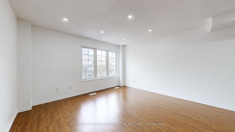 Photo 8 at 38 Rumi Crescent, Victoria Village, Toronto