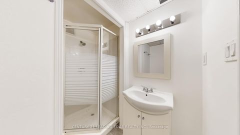 Photo 32 at 38 Rumi Crescent, Victoria Village, Toronto