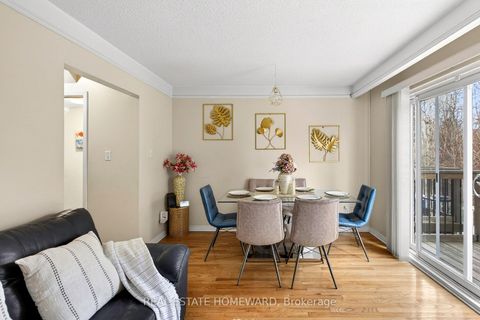 Photo 2 at 22 - 350 Camelot Court, Eastdale, Oshawa