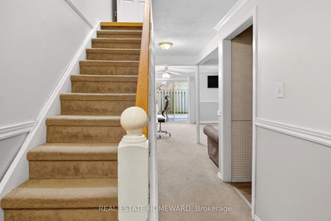 Photo 21 at 22 - 350 Camelot Court, Eastdale, Oshawa