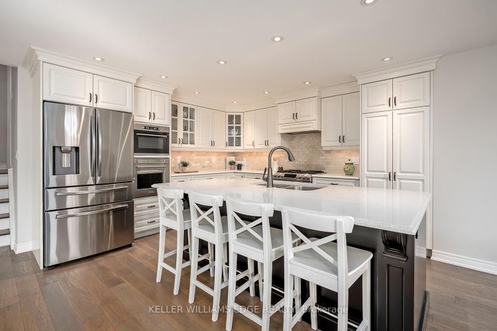 Photo 11 at 3270 Spruce Avenue, Roseland, Burlington