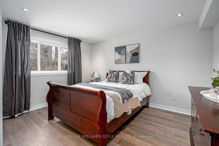 Photo 19 at 3270 Spruce Avenue, Roseland, Burlington