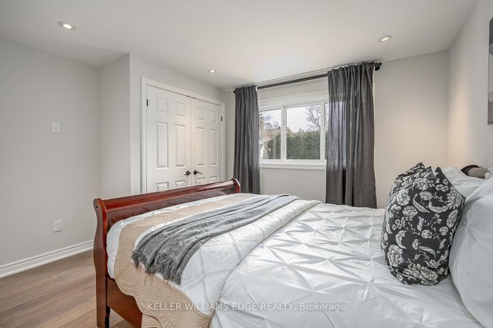 Photo 20 at 3270 Spruce Avenue, Roseland, Burlington