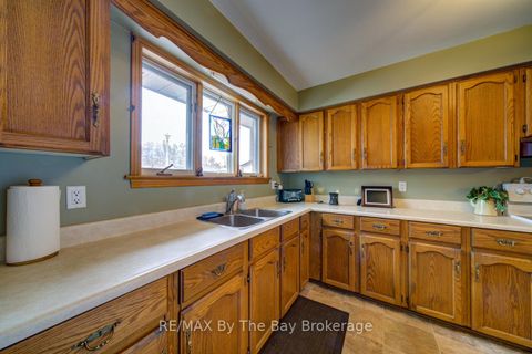 Photo 5 at 229 Datas Drive E, Stayner, Clearview