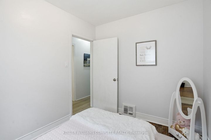 Photo 9 at 7 West 1st Street, Bonnington, Hamilton