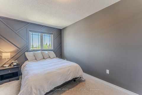 Photo 10 at 35 - 209 Harvie Road, Holly, Barrie