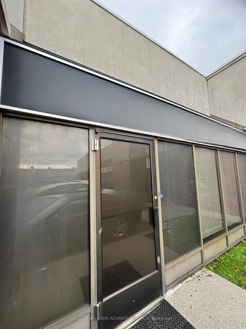 Photo 2 at 18 - 1080 Tapscott Road, Rouge E11, Toronto