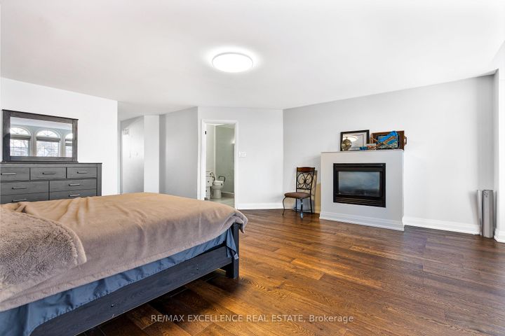 Photo 10 at 159 Cordgrass Crescent, Wellington, Brampton