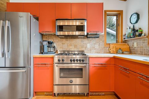 Photo 19 at 26 Oslerview Drive, Rural Clearview, Clearview