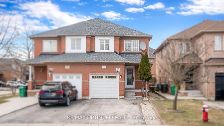Photo 0 at 9 Ridgefield Court, Vales of Castlemore, Brampton