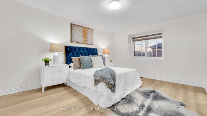 Photo 24 at 9 Ridgefield Court, Vales of Castlemore, Brampton