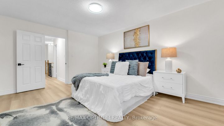 Photo 25 at 9 Ridgefield Court, Vales of Castlemore, Brampton