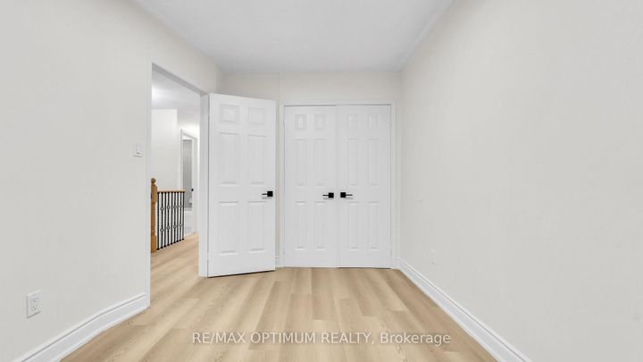 Photo 33 at 9 Ridgefield Court, Vales of Castlemore, Brampton