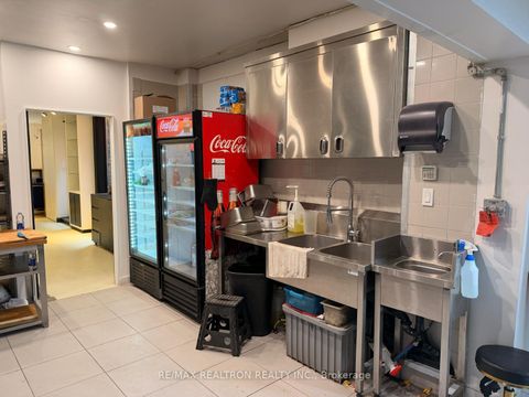 Photo 11 at 334 Dundas Street W, Chinatown, Toronto