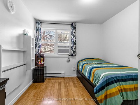 Photo 21 at 8 Cliff Fernway, Don Valley Village, Toronto