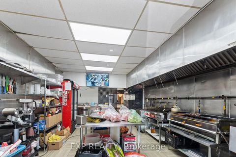 Photo 7 at 977 O'Connor Drive, Parkview, Toronto