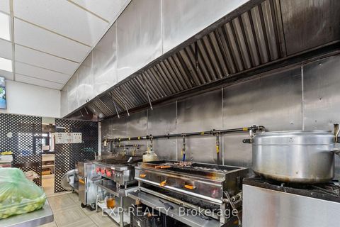 Photo 11 at 977 O'Connor Drive, Parkview, Toronto