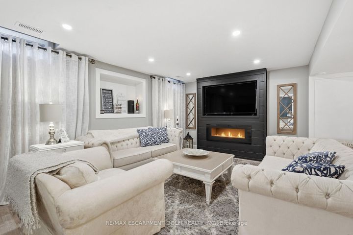 Photo 32 at 36 Pavilion Drive, Binbrook, Hamilton