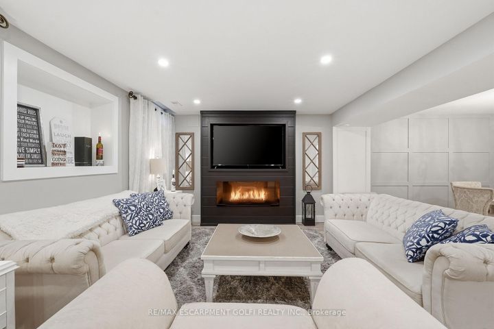 Photo 34 at 36 Pavilion Drive, Binbrook, Hamilton